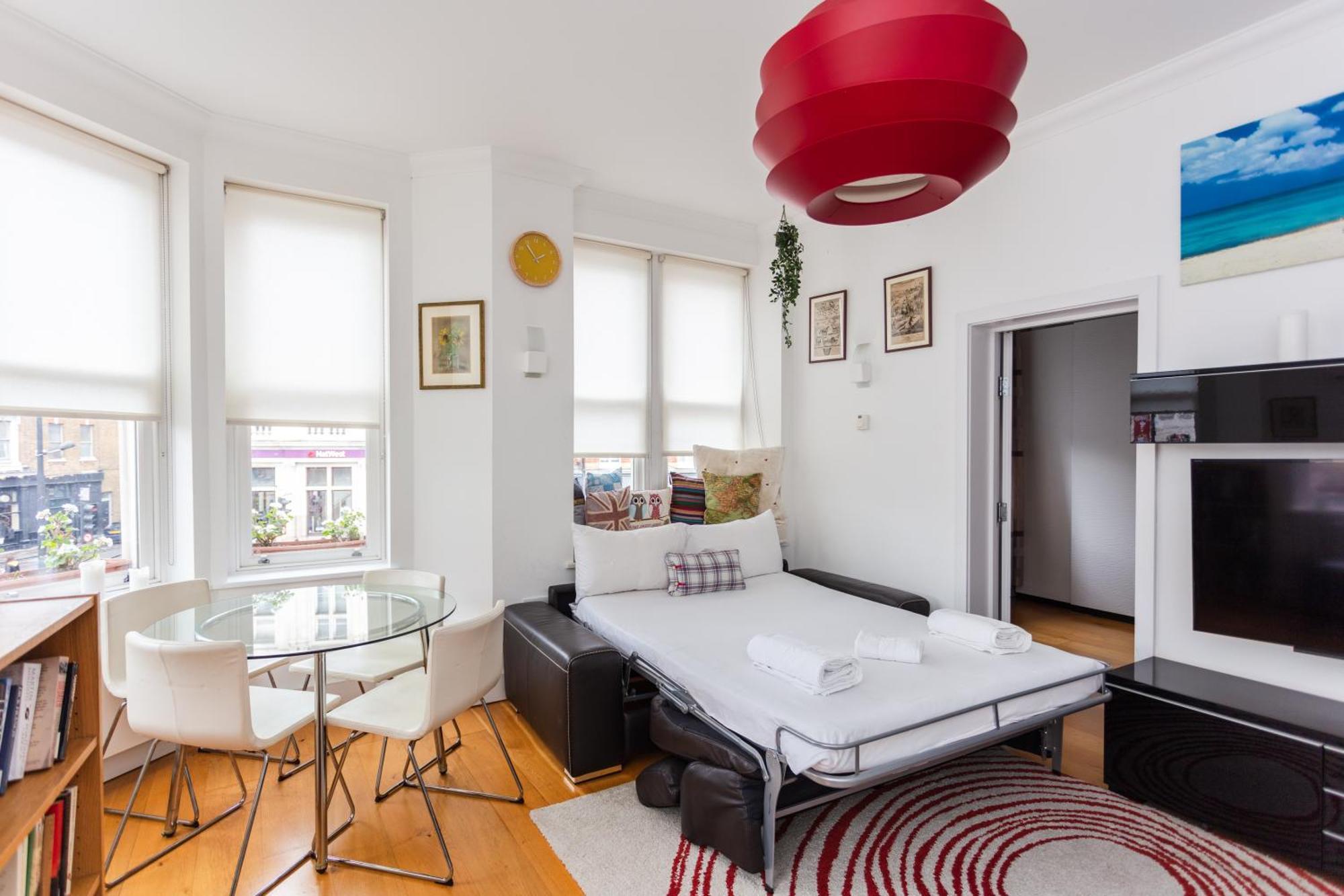 Homely 1 Bedroom Apartment In The Heart Of Vibrant Camden لندن المظهر الخارجي الصورة