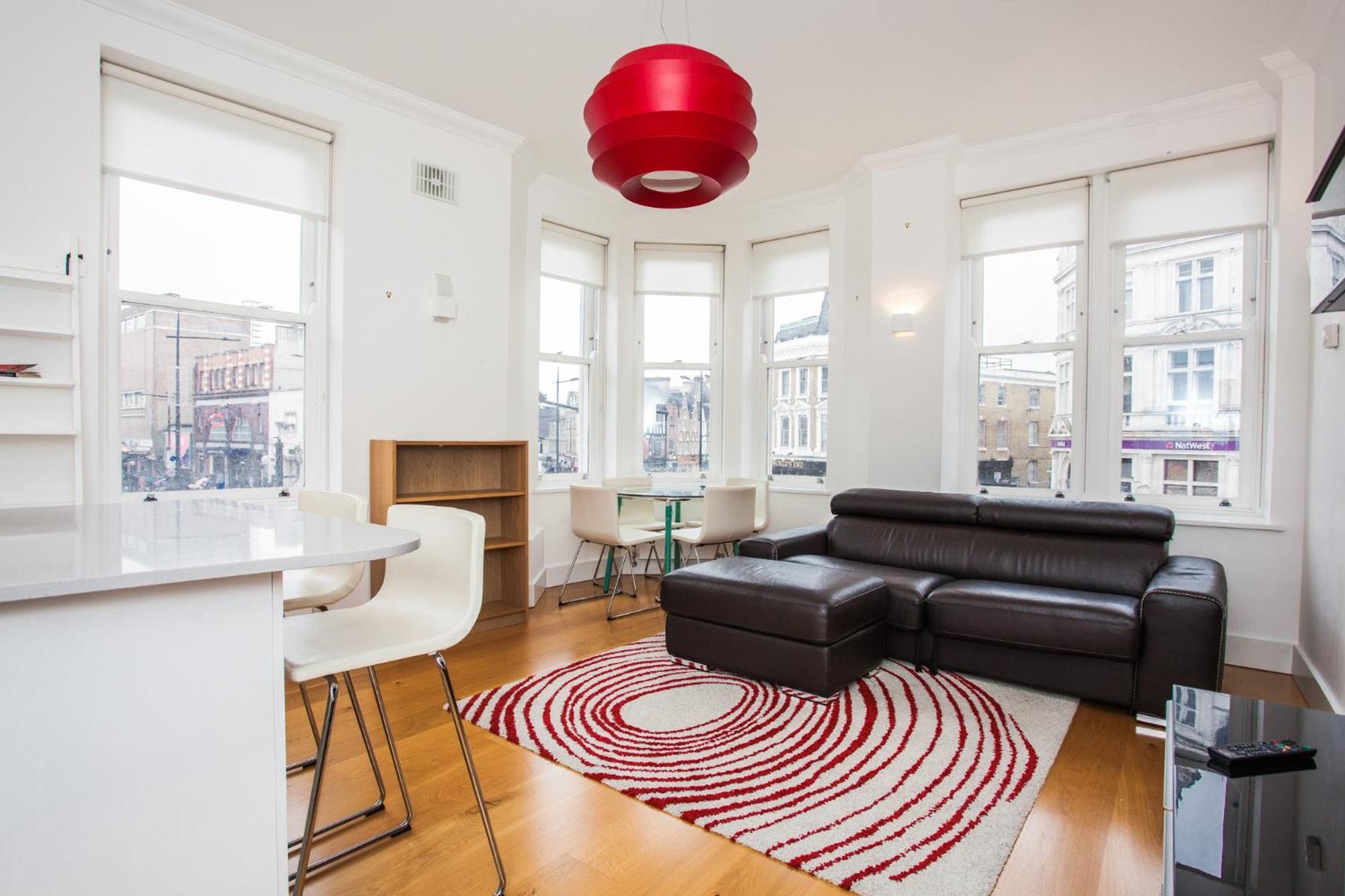 Homely 1 Bedroom Apartment In The Heart Of Vibrant Camden لندن المظهر الخارجي الصورة